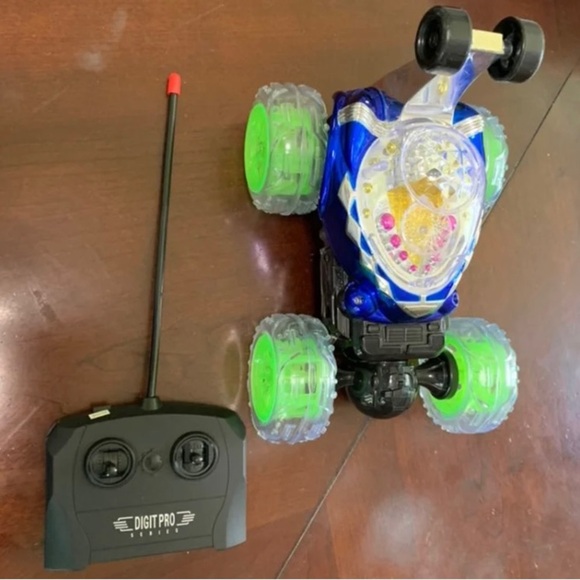 RC 360 flip toy remote control car Digit pro series toy - Picture 2 of 5